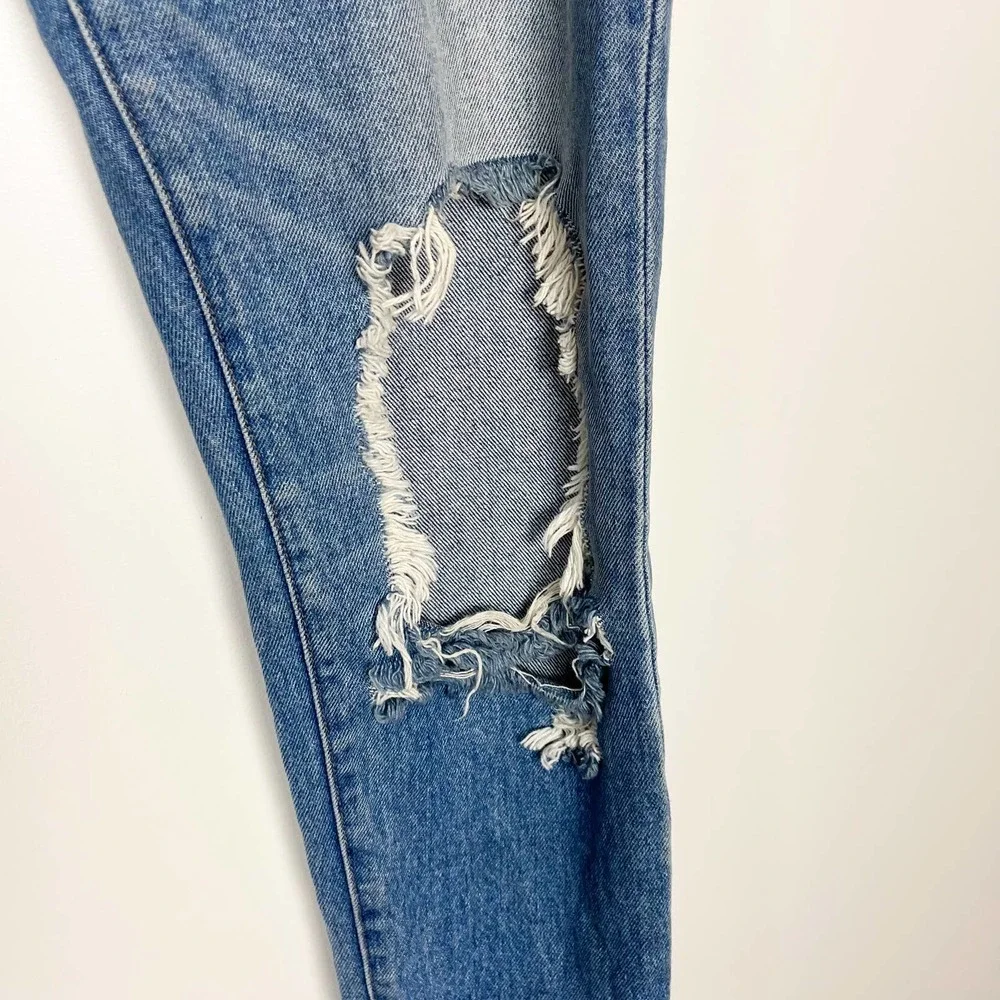 Lovers and Friends Ezra Cropped Slim Boyfriend Jeans Size 28 - Picture 4 of 10